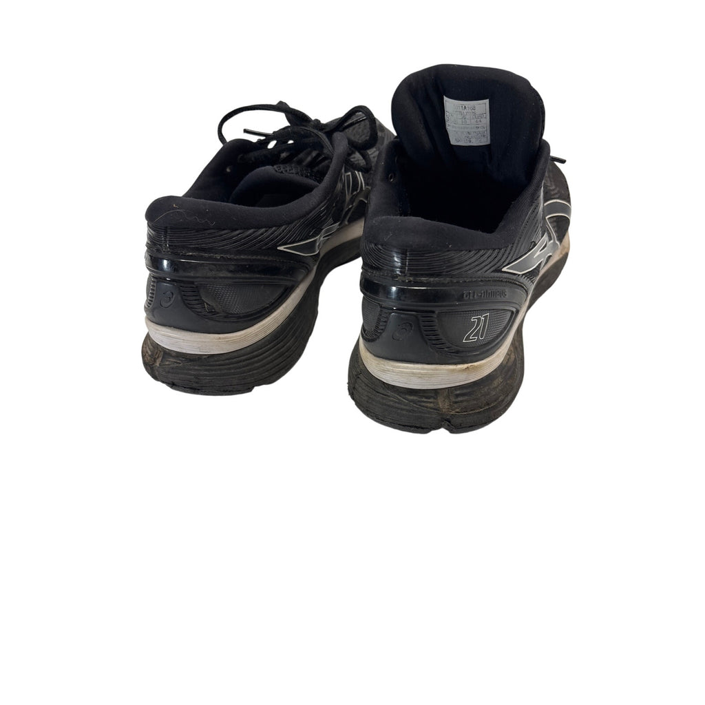 ASICS GEL-Nimbus 21 men’s running shoes in black with white and gray accents.