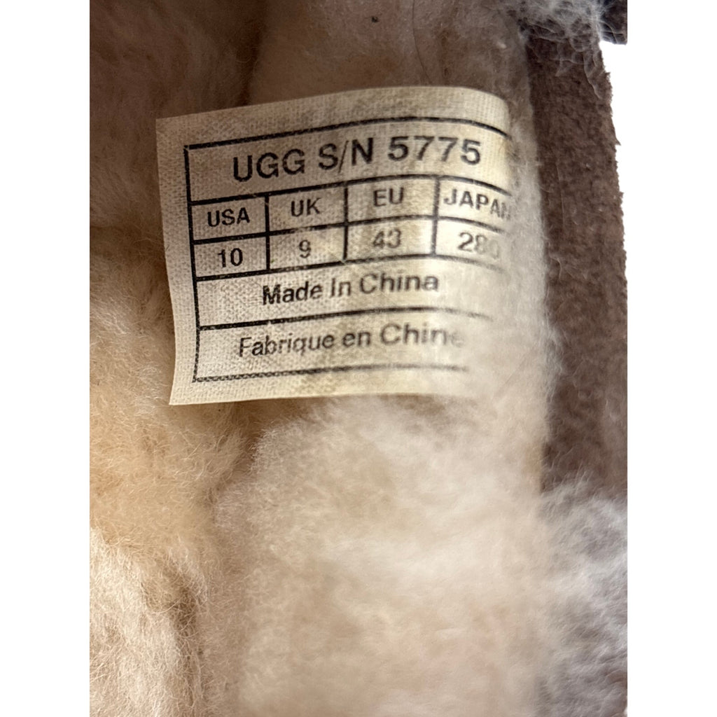 UGG Ascot Men’s Moccasin Slippers Size 10 Brown Suede Sheepskin 5775